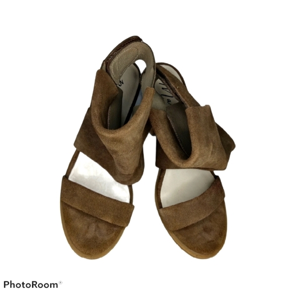 Matisse Hemingway Brown Suede Sandal Heels. Size 9.5 - Picture 10 of 16